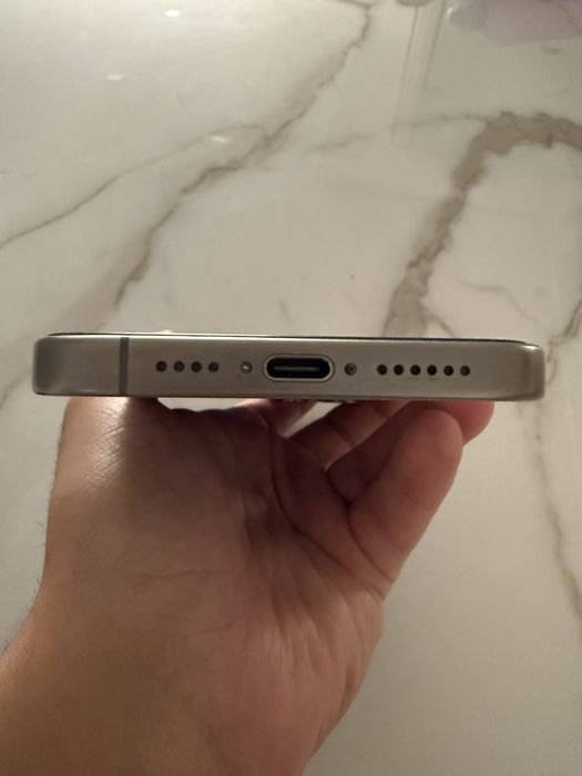 Iphone 15 pro max 256 G