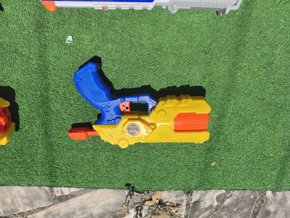 Nerf 5 pistolas usadas