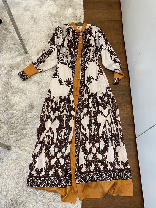 Vestido sahoco tamanho s lindo novo