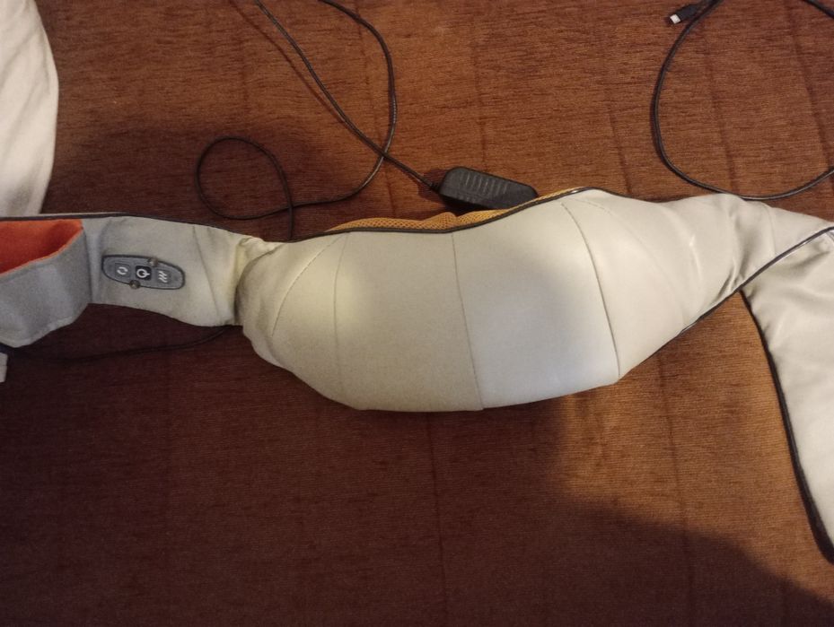 Massageador de cervical. Relaxante.