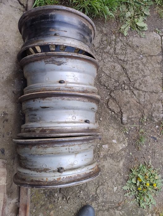 Диски ET45  стальные стальні 4*98 R13 Ваз Seat Fiat Lancia Alfa Romeo