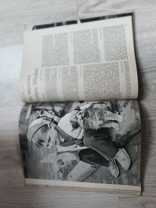 PRL Polska w kalejdoskopie 
Autor Praca zbiorowa