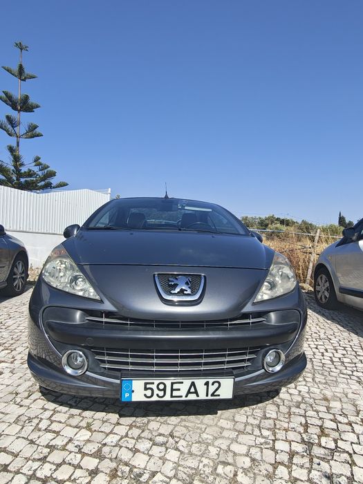 Peugeot 207 CC 1.6 16v - Para aproveitar neste Verão