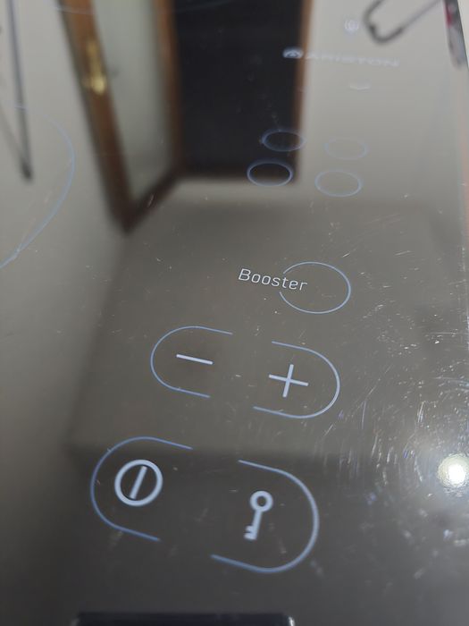 Placa indução ariston