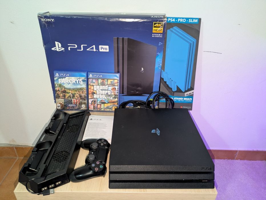 PlayStation 4 pro com 1tb