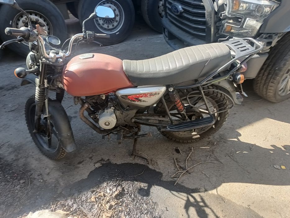 Bajaj Boxer 150X 2020