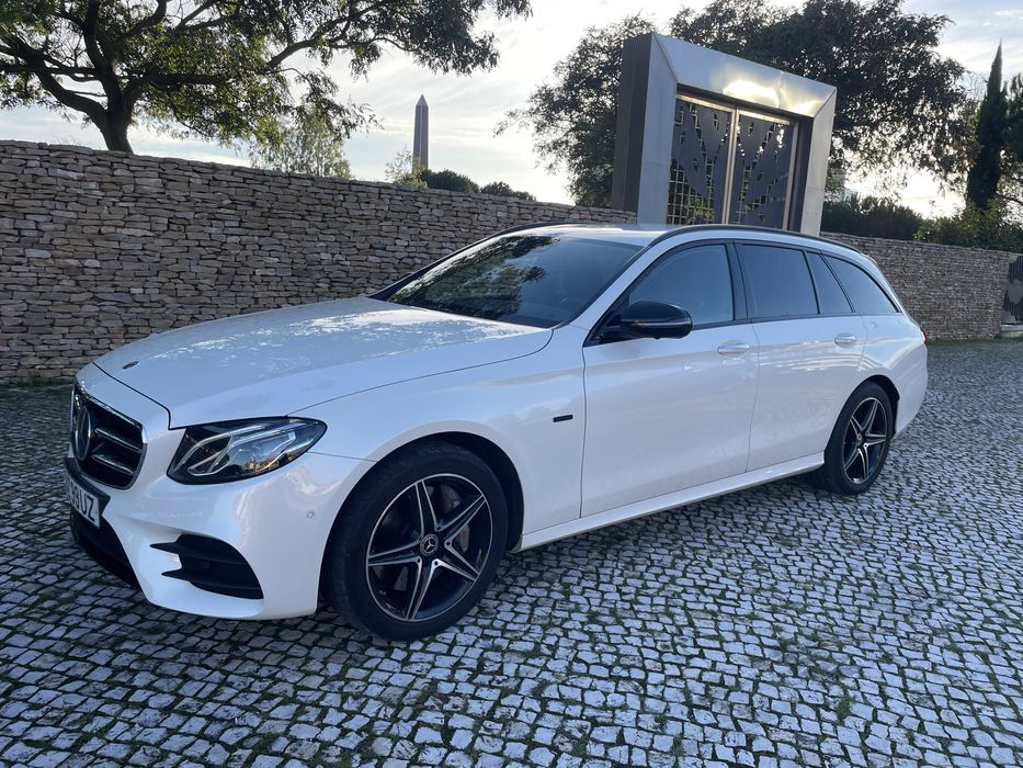 Mercedes-Benz E300de AMG - 2020