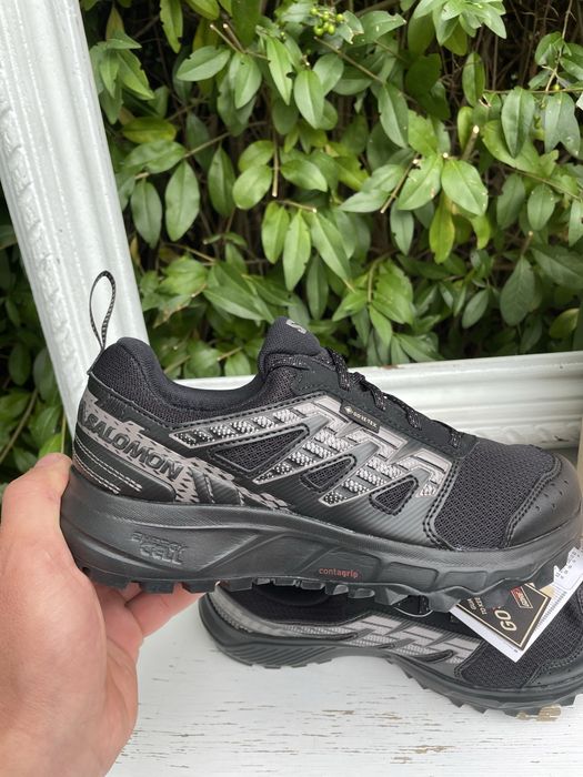 Salomon  Gore-Tex na jesien