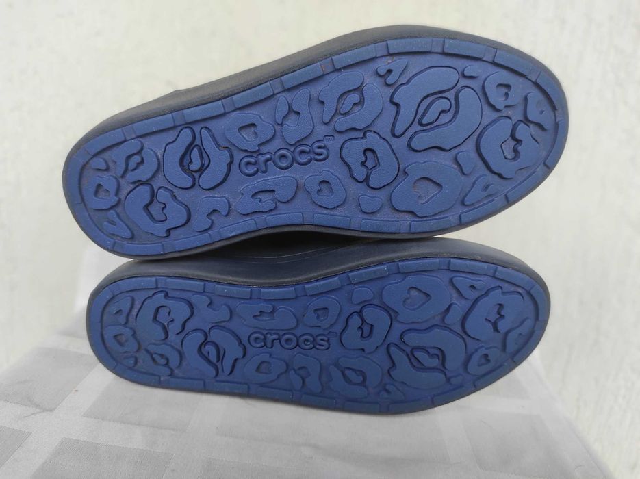 Сапожки  Crocs Women's LodgePoint Pull-on Boot р.36