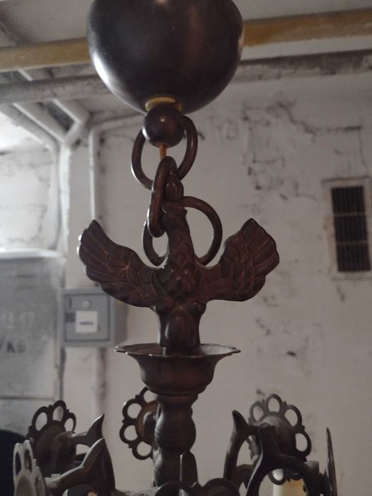 Żyrandol sześcioramienny