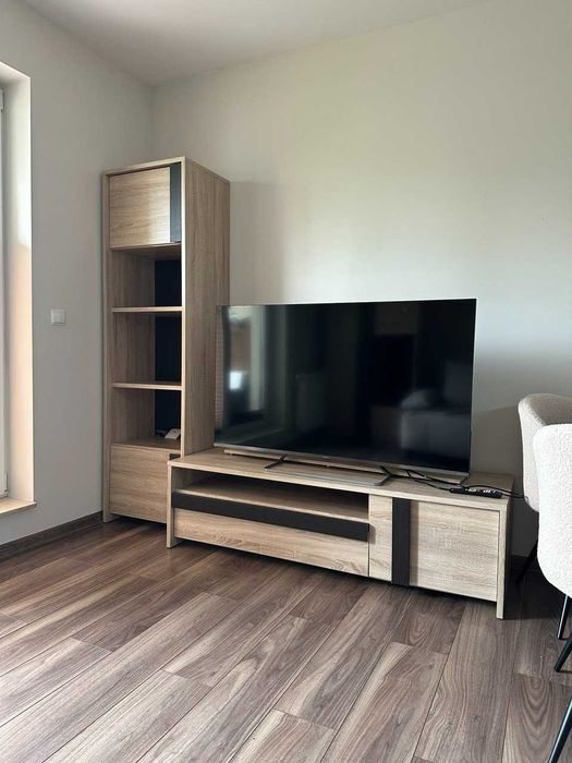 Komplet mebli do salonu – regał, witryna i szafka RTV – stan bardzo dobry