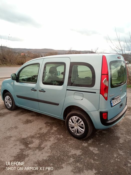 Рено Кенго. Оригінальний пасажир. Рідна фарба. Хороший стан, обслужена