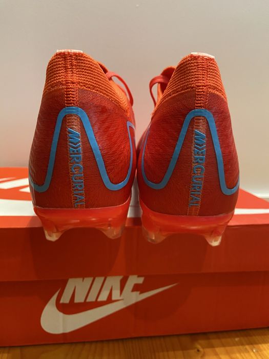 Chuteiras Nike mercurial