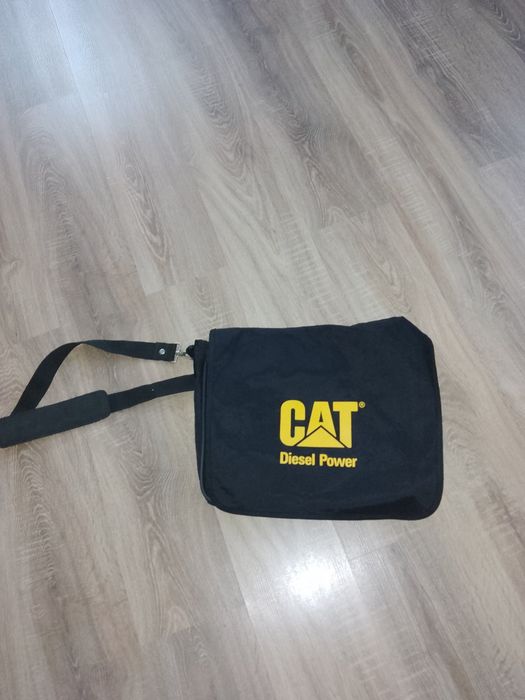Продам сумку недорого