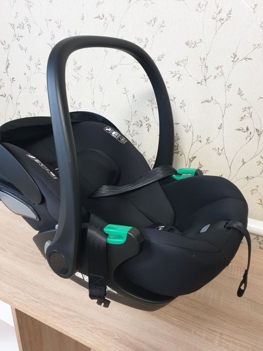 Автокрісло El Camino i-fix від 0 до 18міс. в ідеальному стані