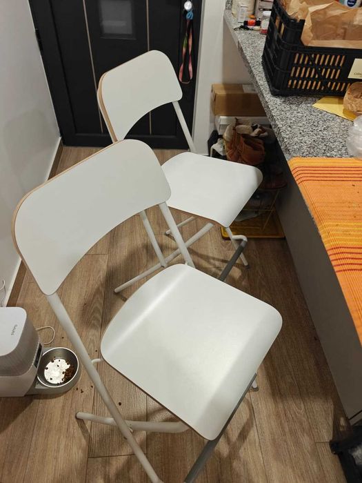 Banco alto c/encosto Ikea