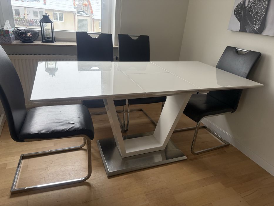 Stół 160x80, skladany, gratis krzesla