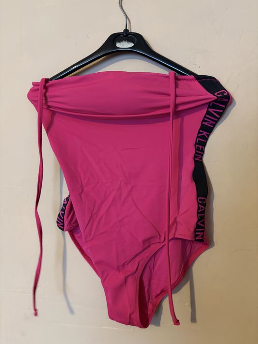 Strój calvin klein