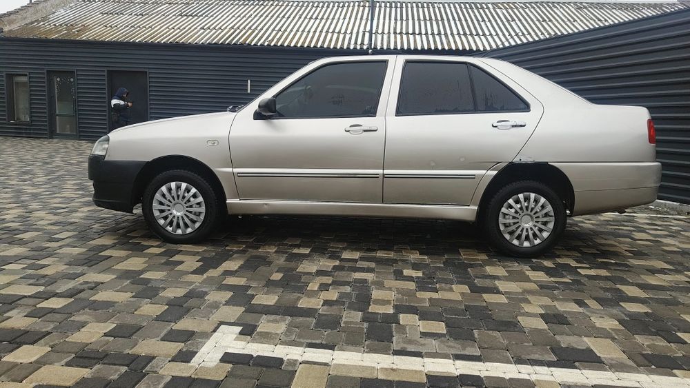 Чері амулет 2007