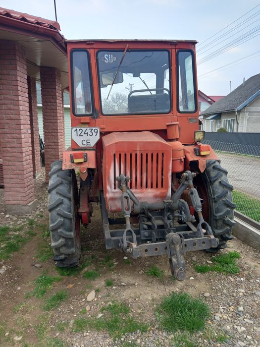 Продам Трактор  Т16