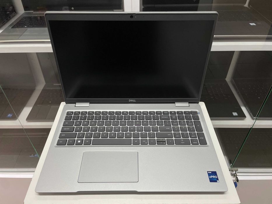Ноутбук Dell Latitude 5530 [i5 12 Gen 10 Ядер] [IPS] R16 [SSD] на Куліша 22