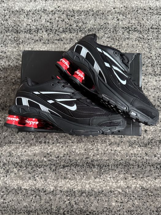 Nike Shox X Supreme