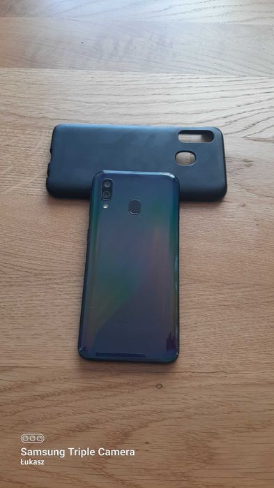 Samsung A40 uszkodzony