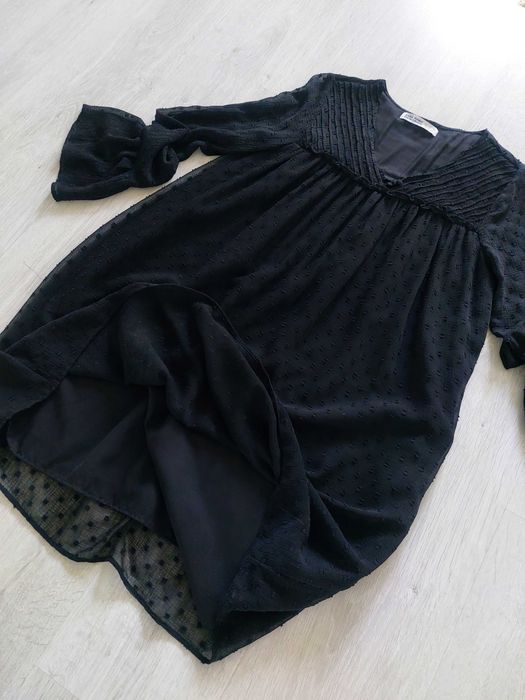 Czarna sukienka z haftem z tkaniny plumeti z długim rękawem Zara 36 S