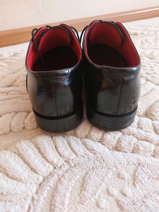 Туфлі чолрвічі 40 розмір