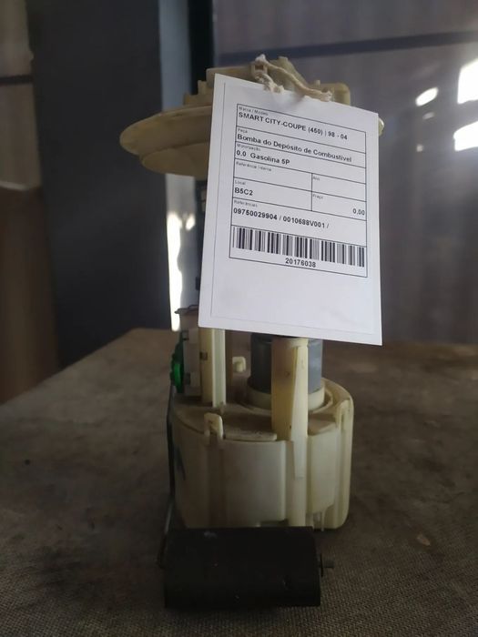 BOMBA DE COMBUSTIVEL SMART CITY-COUPE 450 / 09750029904 / 0010688V001