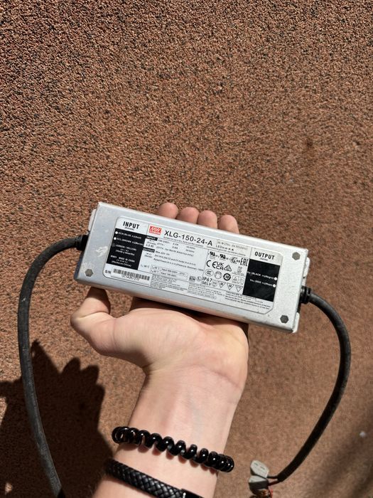 Блок питания/живлення Mean Well XLG-150-24A, CLG-150-24A, 24V 6.3A, 150W — б/в