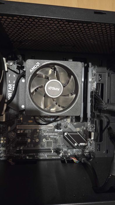 AMD Ryzen 7 2700X (3.7GHz) AM4 (Com Cooler)