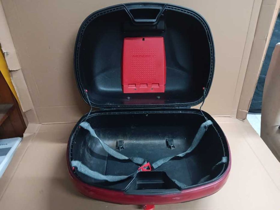 Top case Givi E460N