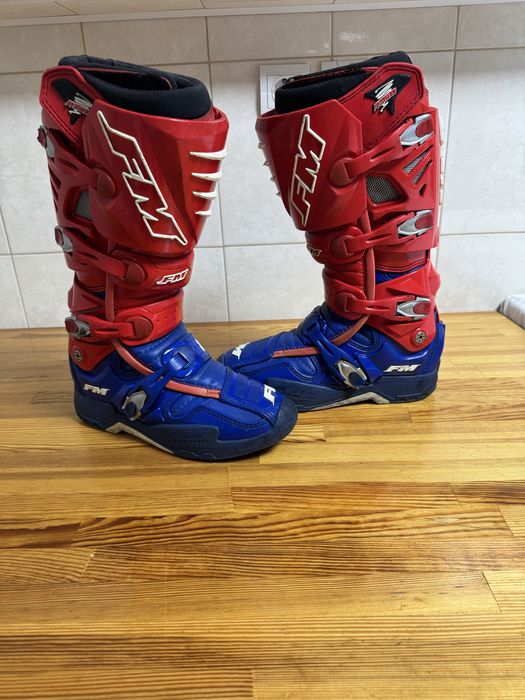 Мотоботи шарнірні FM Racing Typhoon 3