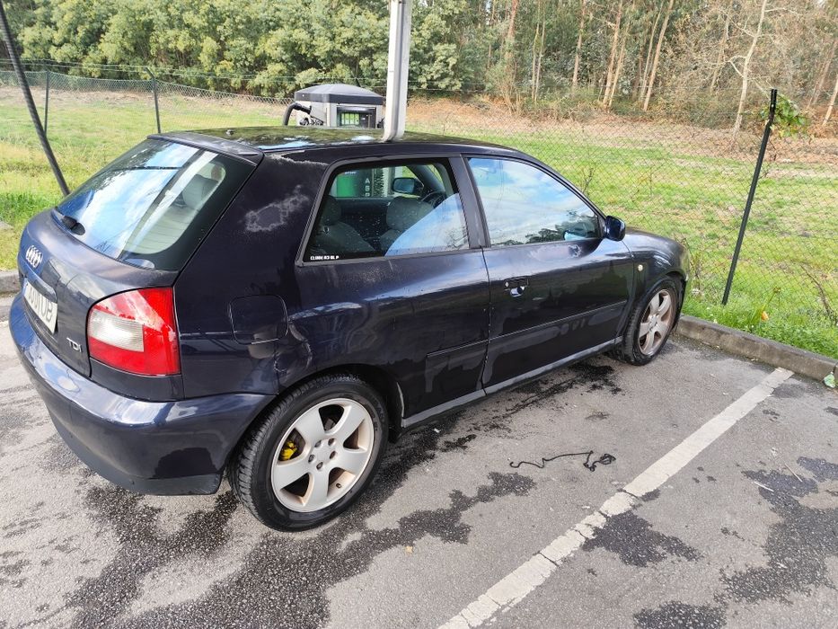 Audi A3 8l vp90 5 lugares