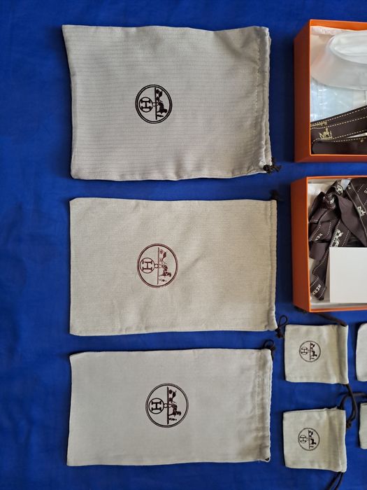 Коробки + пильники HERMES.