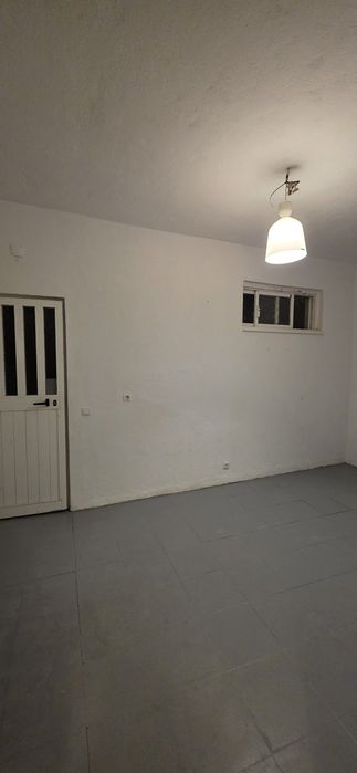 Anexo T1 para arrendamento 820 euros, água incluído na renda