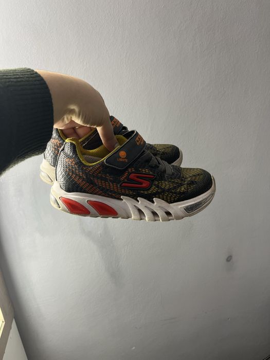 Skechers 30 розмір кроссівки кроссовки