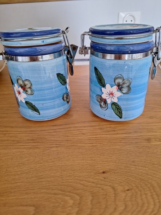 Ceramiczne pojemniki z klipsem