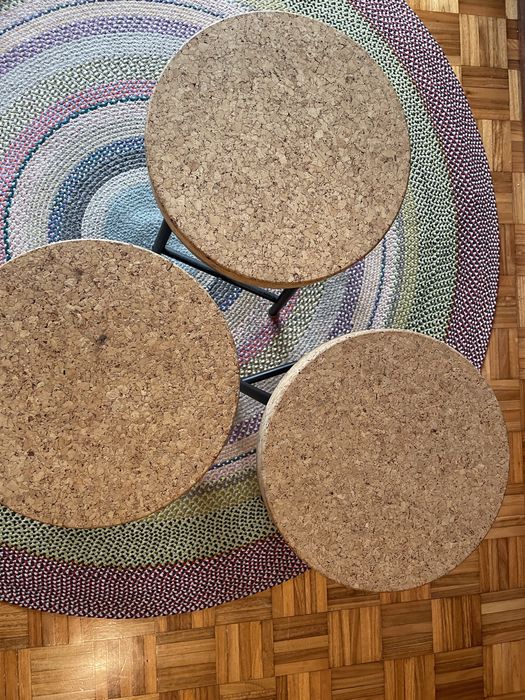 Mesa e Bancos cortiça ikea sinnerlig