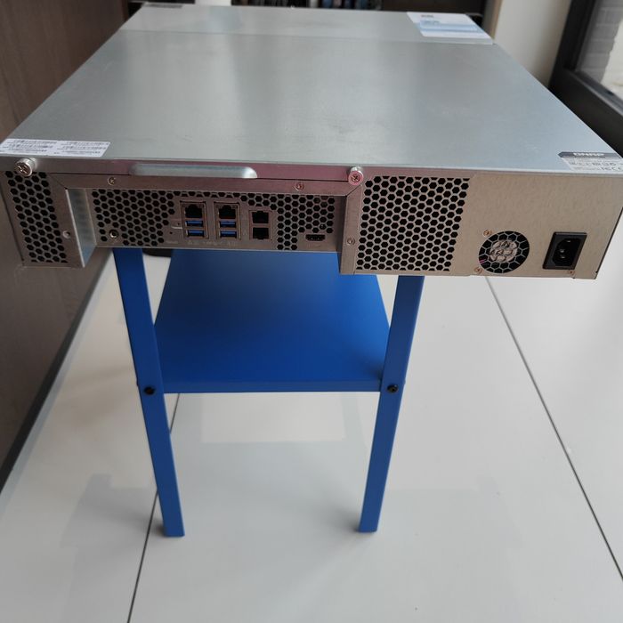 QNAP TS-853U rac 8 GB