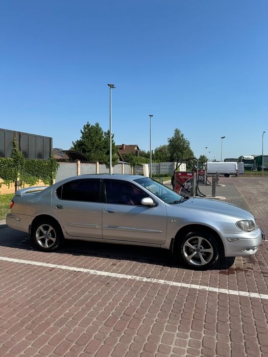 Nissan Maxima A33