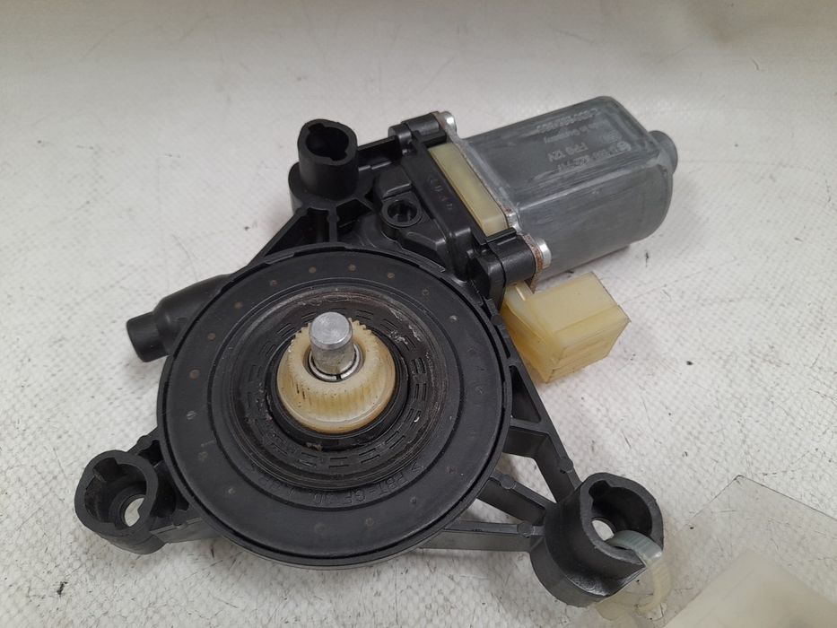 Motor vidro frente direito AUDI A3 Sportback (8VA, 8VF)