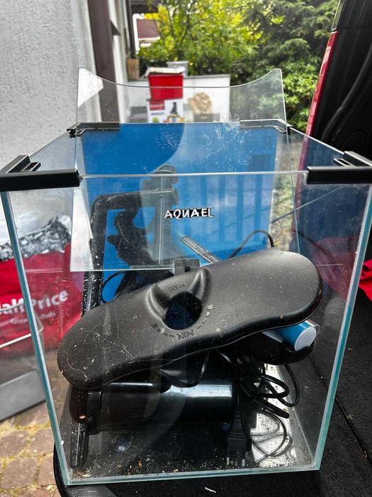 Akwarium z oprzyrządowaniem 30l