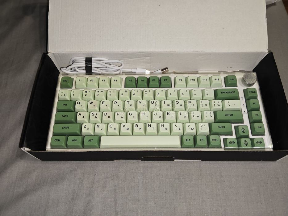 Ajjaz x Nacodex ak820 на белых свитчах