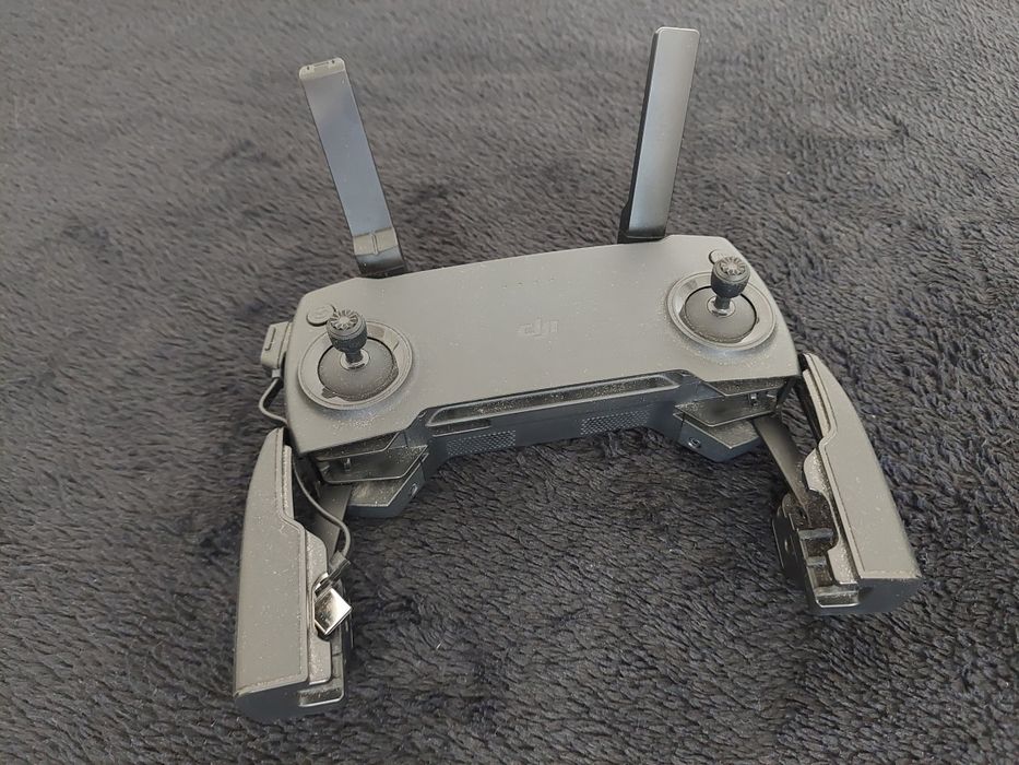 DJI Mavic Mini z akcesoriami