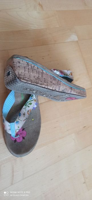 SKECHERS klapki sandały na korku 40-41