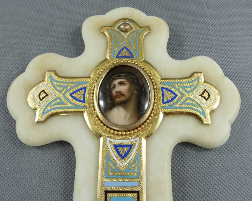 KROPIELNICA krzyż alabaster emalia JEZUS porcelana 25 cm
