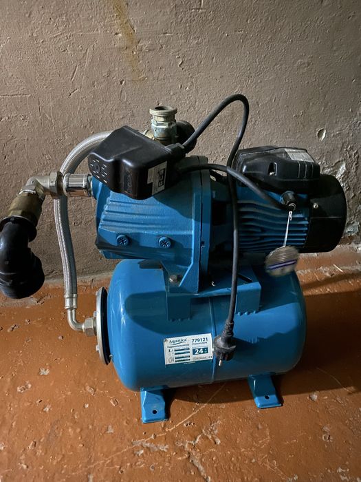 Насос leoajm75 в зборе с гидроаккамулятором  акватика 24 л 779121
