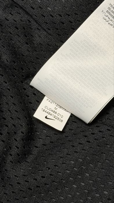 Оригінальні спортивні штани Nike x Acronym розмір М